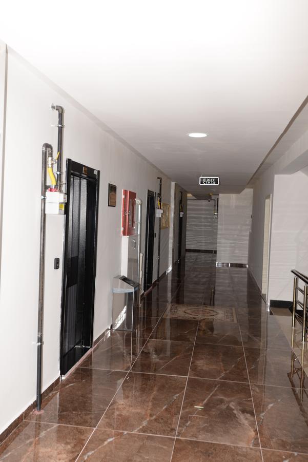 Van Corner Hotel Zewnętrze zdjęcie